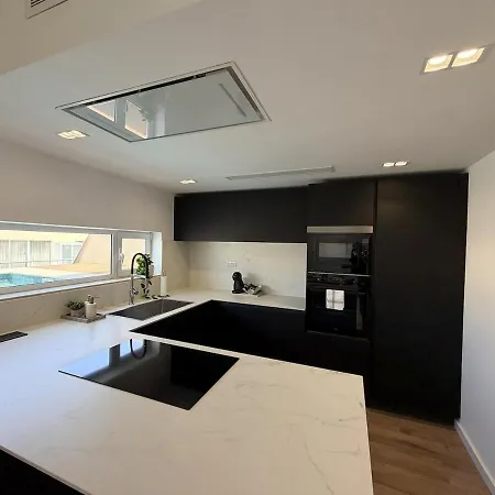 Luxury Penthouse With Pool And Terrace For 5 Guests شقة