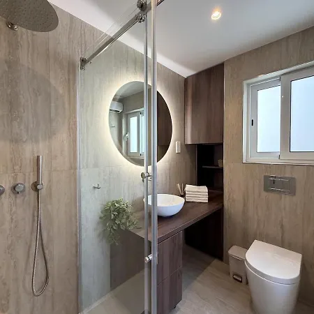 شقة Luxury Penthouse With Pool And Terrace For 5 Guests Gzira